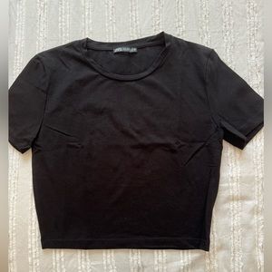 Zara Women’s Plain Black Tee Size Medium